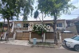 Rumah Elit Modern Tanpa Renovasi di Pluit Jakarta Utara Rumah Elit Modern Tanpa Renovasi di Pluit Jakarta Utara