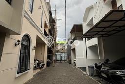Unit Kost Dijual di Jakarta Selatan Spesifikasi 8 Kamar Tidur dan Kawasan Ramai Unit Kost Dijual di Jakarta Selatan Spesifikasi 8 Kamar Tidur dan Kawasan Ramai