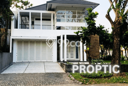 For Sale Rumah Mewah Exclusive di Sambikerep, Surabaya For Sale Rumah Mewah Exclusive di Sambikerep, Surabaya