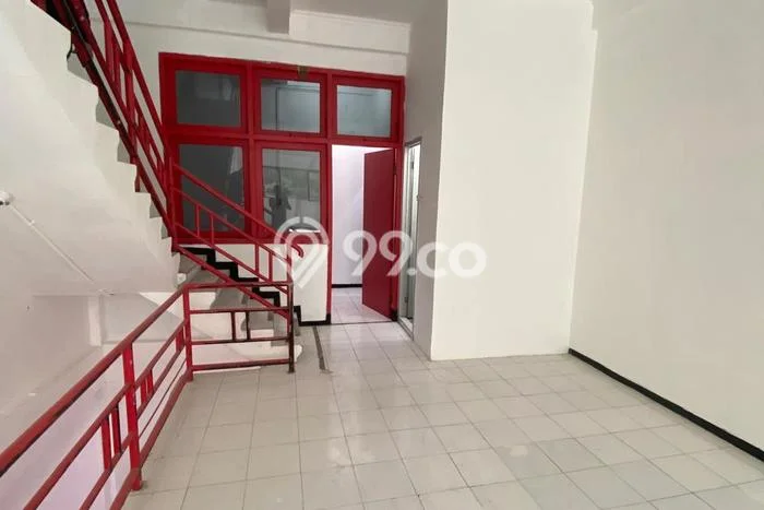 Unit Komersial Disewakan di Surabaya Kawasan Strategis Harga Kompetitif Unit Komersial Disewakan di Surabaya Kawasan Strategis Harga Kompetitif