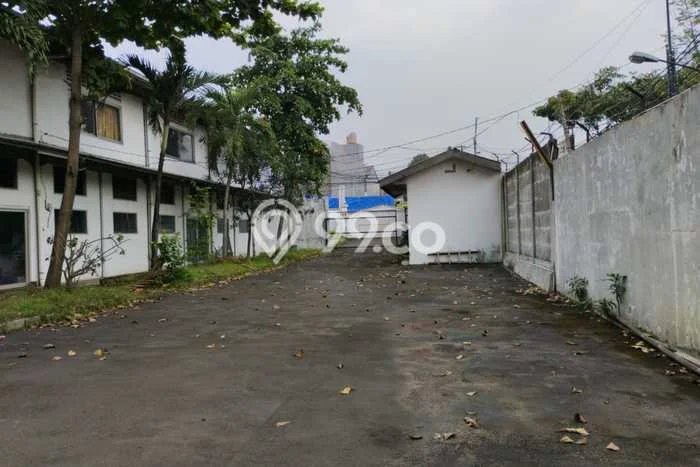 HARGA SPESIAL! Gudang Kawasan Jatisampurna, Luas 2500m², Jalan Utama HARGA SPESIAL! Gudang Kawasan Jatisampurna, Luas 2500m², Jalan Utama