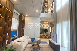 Rumah Mewah LB 230m2 Siap Pakai Desain Elegan di Gading Serpong, Tangerang Rumah Mewah LB 230m2 Siap Pakai Desain Elegan di Gading Serpong, Tangerang