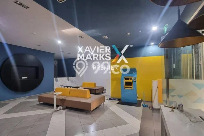 Unit Komersial Paling Strategis di Malang Kota Malang dengan LB 288m2 Unit Komersial Paling Strategis di Malang Kota Malang dengan LB 288m2