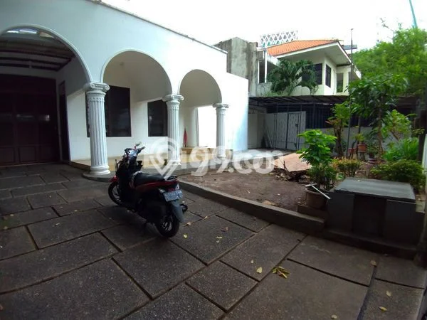 Rumah Elit LB 500m2 Siap Huni Desain Elegan di Kebon Sirih, Jakarta Pusat Rumah Elit LB 500m2 Siap Huni Desain Elegan di Kebon Sirih, Jakarta Pusat