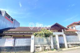 Dijual Rumah 4 Kamar Lokasi Ideal Bagus dan Strategis di Pamulang Dijual Rumah 4 Kamar Lokasi Ideal Bagus dan Strategis di Pamulang