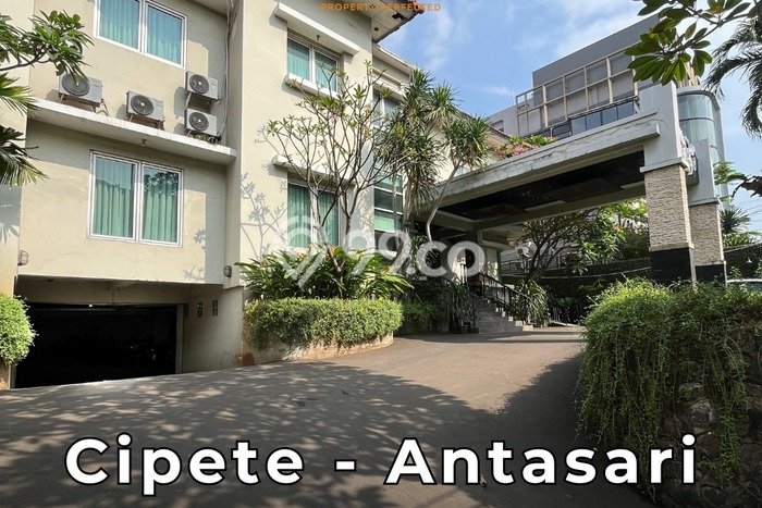 Hotel Kawasan Komersial Kawasan Cipete, Luas 2400m², Jalan Utama Hotel Kawasan Komersial Kawasan Cipete, Luas 2400m², Jalan Utama
