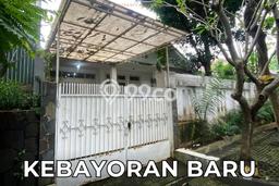 Siap Huni Rumah Mewah 5 Kamar di Kebayoran Baru Dekat ke Mana Pun Siap Huni Rumah Mewah 5 Kamar di Kebayoran Baru Dekat ke Mana Pun