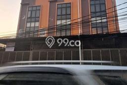 Disewakan Ruko di Kawasan Ramai Roxy Luas 360m2 Disewakan Ruko di Kawasan Ramai Roxy Luas 360m2