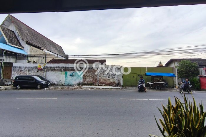 AREA PROSPEKTIF! Tanah di , Luas 2395m2m², Dekat Fasilitas Umum AREA PROSPEKTIF! Tanah di , Luas 2395m2m², Dekat Fasilitas Umum