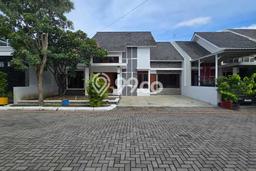 Dijual Rumah 4 Kamar Lokasi Ideal Nyaman dan Strategis di Gentan Dijual Rumah 4 Kamar Lokasi Ideal Nyaman dan Strategis di Gentan
