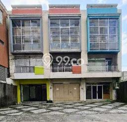 Ruko disewakan lokasi strategis Manahan Solo 225m2 Ruko disewakan lokasi strategis Manahan Solo 225m2
