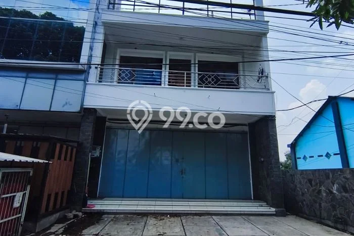 Disewakan Ruko di Kawasan Ramai Boyolali Kota Luas 300m2 Disewakan Ruko di Kawasan Ramai Boyolali Kota Luas 300m2