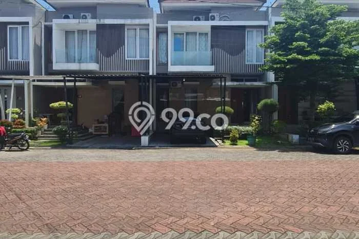 HUNIAN EKSKLUSIF! Rumah di , 2 KM, Konsep Minimalis, Luas 121m2m² Bangunan 200m2m² HUNIAN EKSKLUSIF! Rumah di , 2 KM, Konsep Minimalis, Luas 121m2m² Bangunan 200m2m²