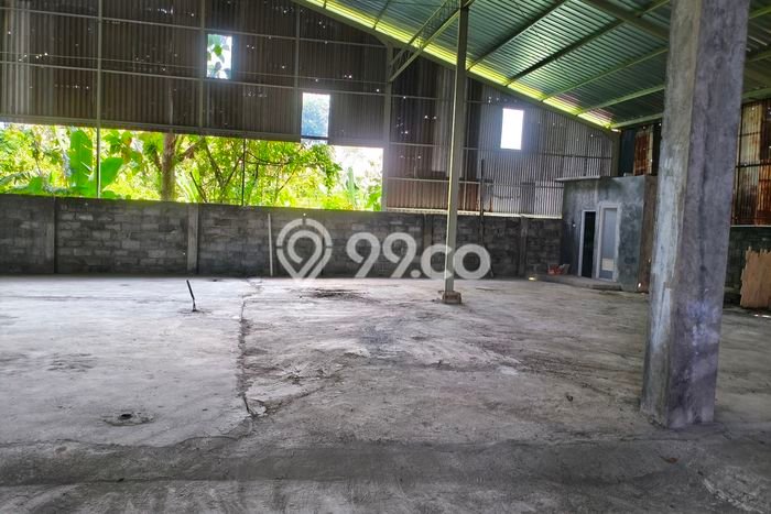 Gudang untuk disewa di Karanganyar punya LT 1200m2 & LB 1150m2 harga sewa kompetitif Gudang untuk disewa di Karanganyar punya LT 1200m2 & LB 1150m2 harga sewa kompetitif