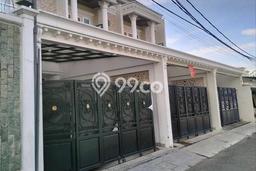 Rumah Elit Modern Tanpa Renovasi di Kebagusan Jakarta Selatan Rumah Elit Modern Tanpa Renovasi di Kebagusan Jakarta Selatan