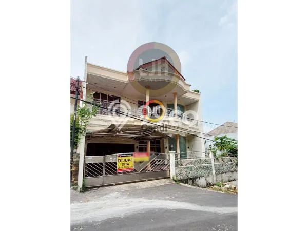 Hunian Mewah LB 600m2 Siap Pakai Desain Elegan di Bukit Sari, Semarang Hunian Mewah LB 600m2 Siap Pakai Desain Elegan di Bukit Sari, Semarang