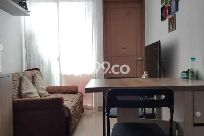 Dijual Segera Apartemen 2 KT & 1 KM di Karang Tengah, Tangerang Dijual Segera Apartemen 2 KT & 1 KM di Karang Tengah, Tangerang