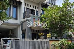Rumah Modern 4 Kamar LT 157m2 di Klender Rumah Modern 4 Kamar LT 157m2 di Klender