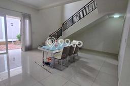 Sewa Rumah Harga Terjangkau di Gading Serpong Tangerang Punya 4 Kamar Tidur Sewa Rumah Harga Terjangkau di Gading Serpong Tangerang Punya 4 Kamar Tidur