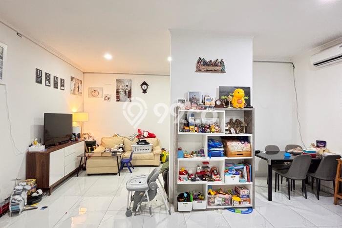 Rumah Modern 3 KT di Gading Serpong Tangerang Semi Furnished Rumah Modern 3 KT di Gading Serpong Tangerang Semi Furnished