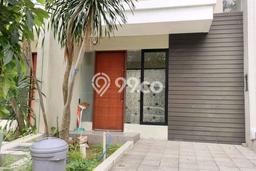 Disewakan Rumah Harga Terjangkau di Citraland Surabaya dengan 2 KT Disewakan Rumah Harga Terjangkau di Citraland Surabaya dengan 2 KT