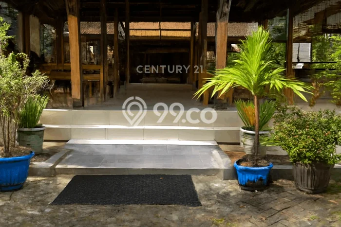 For Sale! Premium House LT 2109m2 Desain Elegan di Bantul For Sale! Premium House LT 2109m2 Desain Elegan di Bantul