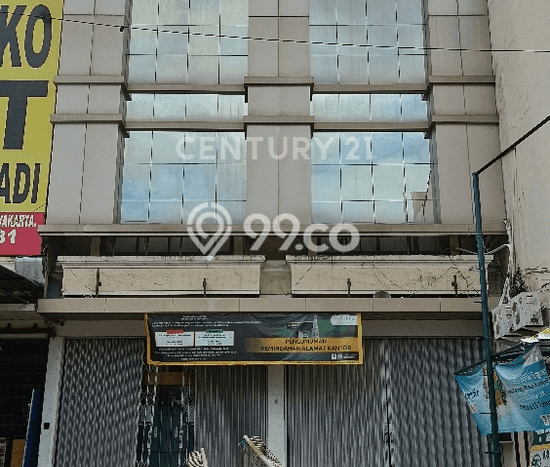 LOKASI STRATEGIS! Ruko Kawasan Mantrijeron, Luas 386m², Area Komersial, Jalan Utama LOKASI STRATEGIS! Ruko Kawasan Mantrijeron, Luas 386m², Area Komersial, Jalan Utama