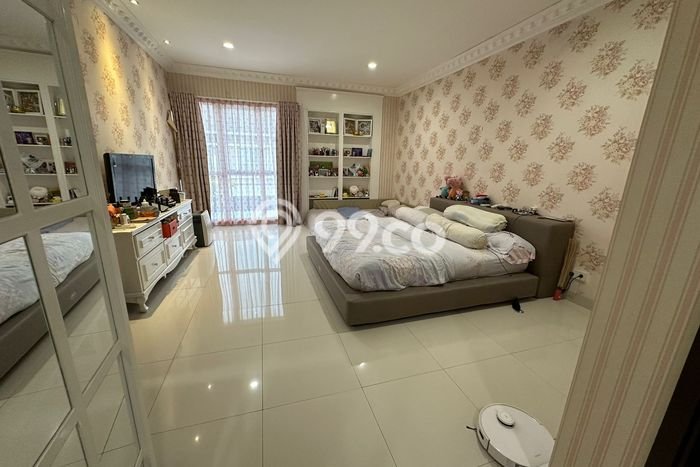 Dijual Rumah Mewah Exclusive di Cakung, Jakarta Timur Dijual Rumah Mewah Exclusive di Cakung, Jakarta Timur