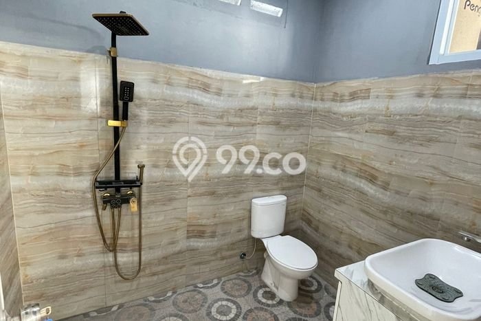 Unit Gudang Disewa Lokasi Cipondoh, Tangerang Spesifikasi Luas Bangunan 996m2 Unit Gudang Disewa Lokasi Cipondoh, Tangerang Spesifikasi Luas Bangunan 996m2
