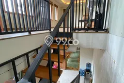 Rumah Elit LB 408m2 Siap Huni Desain Elegan di Alam Sutera, Tangerang Rumah Elit LB 408m2 Siap Huni Desain Elegan di Alam Sutera, Tangerang