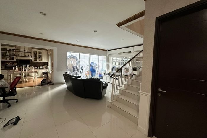 Dijual Rumah Mewah Exclusive di Cakung, Jakarta Timur Dijual Rumah Mewah Exclusive di Cakung, Jakarta Timur