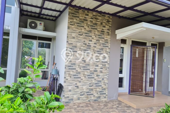 Rumah Eksklusif Siap Huni LT 200m2 di Cikupa, Tangerang Rumah Eksklusif Siap Huni LT 200m2 di Cikupa, Tangerang
