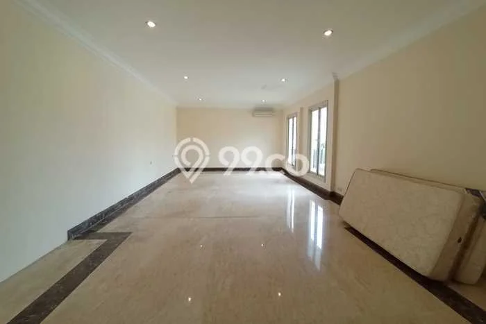 For Sale! Luxury House LT 706m2 Desain Modern di Pondok Indah For Sale! Luxury House LT 706m2 Desain Modern di Pondok Indah