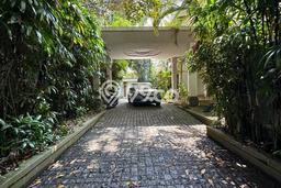 Rumah Eksklusif Siap Huni LT 805m2 di Kebayoran Baru, Jakarta Selatan Rumah Eksklusif Siap Huni LT 805m2 di Kebayoran Baru, Jakarta Selatan