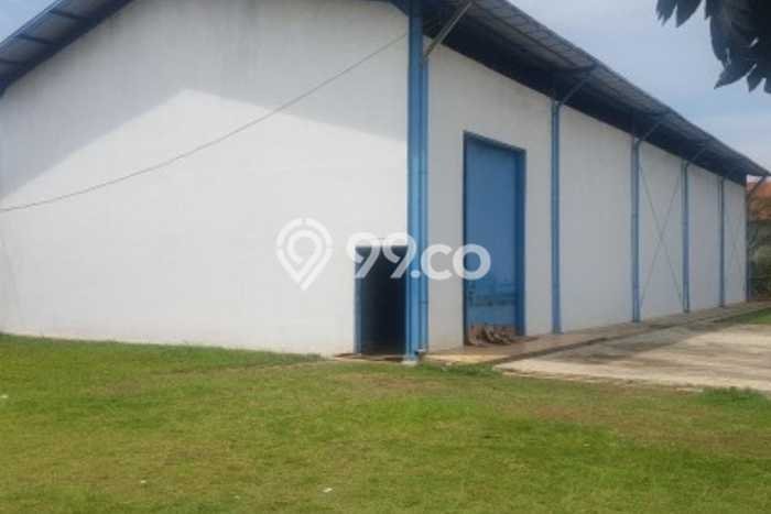Gudang di , Luas 600m2m², Pusat Komersial Gudang di , Luas 600m2m², Pusat Komersial