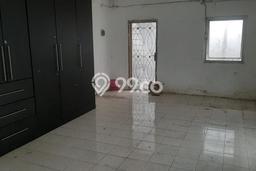 Disewakan Ruko Kawasan , Luas 225m2m², Pusat Bisnis Disewakan Ruko Kawasan , Luas 225m2m², Pusat Bisnis