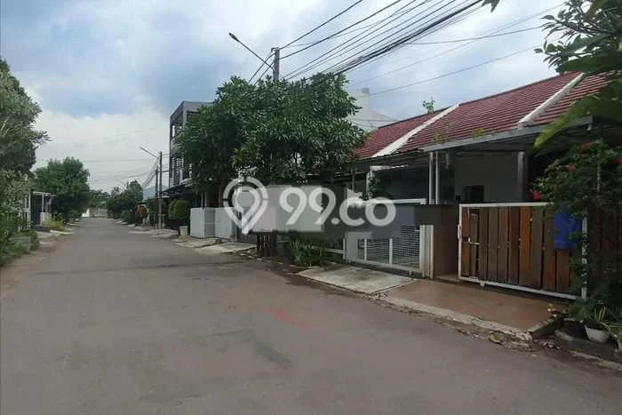 Jual Cepat Rumah dengan Luas Tanah 108m2m² dan Luas Bangunan 80m2m² di Kawasan Antapani, Bandung Jual Cepat Rumah dengan Luas Tanah 108m2m² dan Luas Bangunan 80m2m² di Kawasan Antapani, Bandung