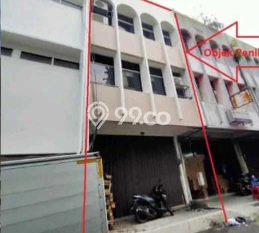 Ruko Premium Kawasan , Luas 323m2m², Mainroad, Tingkat Keramaian Tinggi Ruko Premium Kawasan , Luas 323m2m², Mainroad, Tingkat Keramaian Tinggi