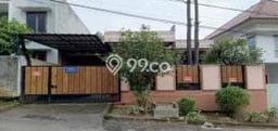 Rumah Asri area , Bandung, Luas 200m2m² Bangunan 200m2m² Rumah Asri area , Bandung, Luas 200m2m² Bangunan 200m2m²