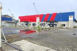 Area Ramai! Komersial Dijual di Cengkareng untuk Bisnis Luas Bangunan 8004m2 Area Ramai! Komersial Dijual di Cengkareng untuk Bisnis Luas Bangunan 8004m2