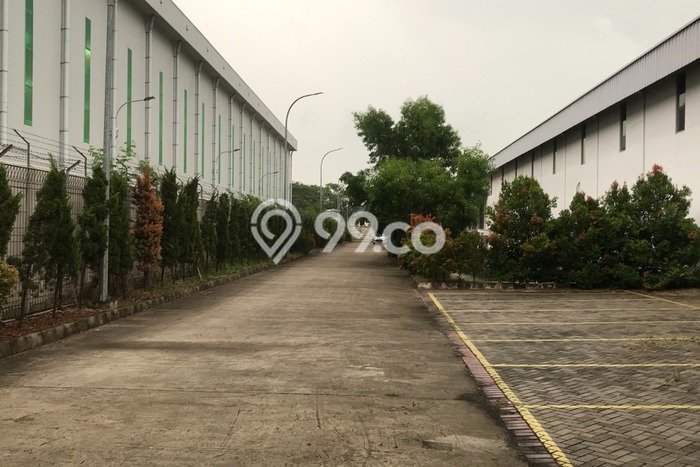 Unit Gudang Disewakan di Jababeka di Area Ramai & Strategis Unit Gudang Disewakan di Jababeka di Area Ramai & Strategis