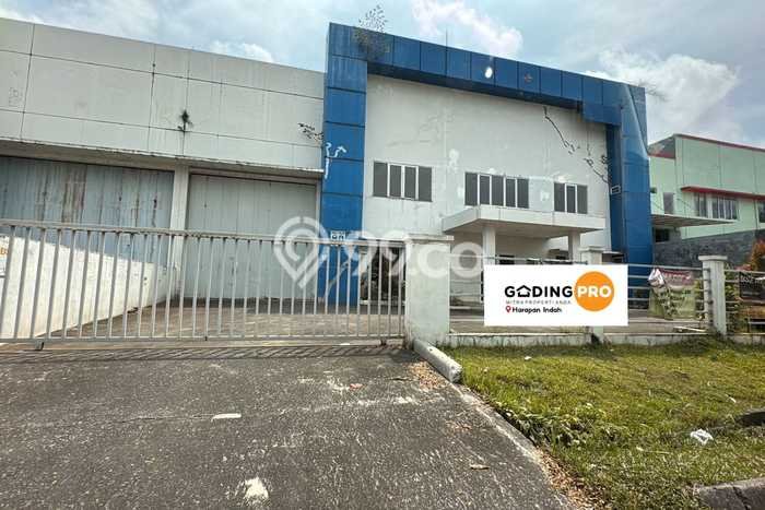 Unit Gudang Paling Strategis di Lippo Cikarang Cikarang dengan LB 1369m2 Unit Gudang Paling Strategis di Lippo Cikarang Cikarang dengan LB 1369m2