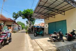 Gudang Kawasan Bisnis Kawasan Mustikajaya, Luas 400m2m², For Rent, Ready Pakai Gudang Kawasan Bisnis Kawasan Mustikajaya, Luas 400m2m², For Rent, Ready Pakai