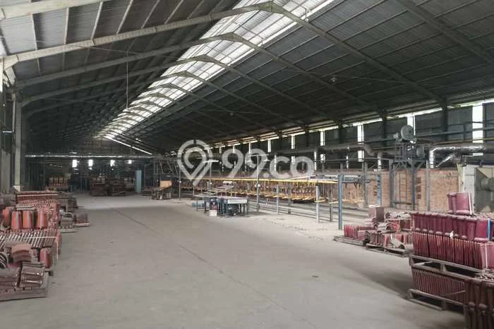 Unit Gudang Dijual di Cirebon LT 16000m2 & LB 12000m2 Unit Gudang Dijual di Cirebon LT 16000m2 & LB 12000m2