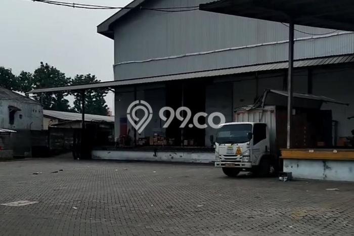 Gudang paling strategis disewakan di Ciracas Jakarta Timur Gudang paling strategis disewakan di Ciracas Jakarta Timur