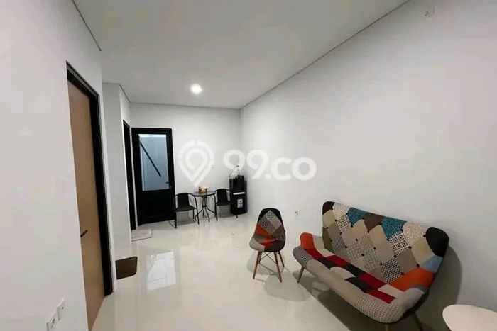 Disewakan! Rumah 2 Kamar Tidur &
1 Kamar Mandi di Buah Batu, Bandung Disewakan! Rumah 2 Kamar Tidur &
1 Kamar Mandi di Buah Batu, Bandung
