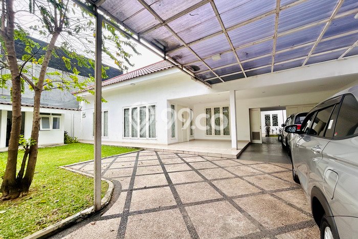 Rumah Sewa Jakarta Selatan LT 827m2 LB 431m2 Kawasan Bangka Rumah Sewa Jakarta Selatan LT 827m2 LB 431m2 Kawasan Bangka