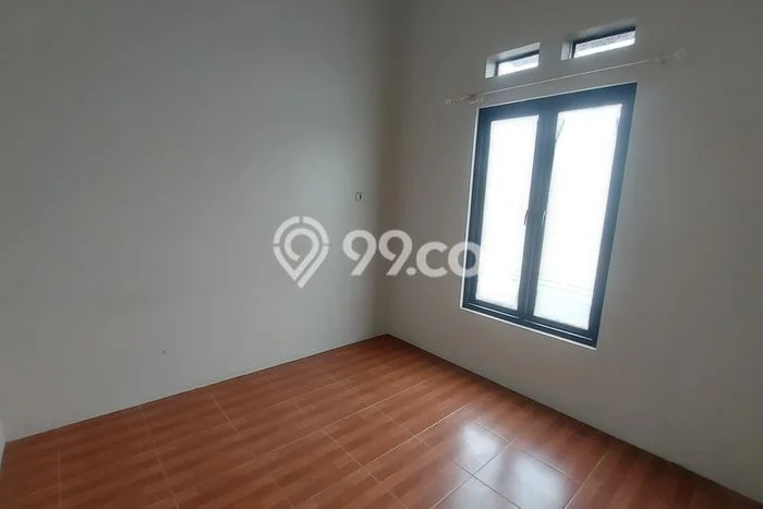 Lokasi terbaik! Rumah siap huni dikontrakkan di Cinere LB 125m2 Lokasi terbaik! Rumah siap huni dikontrakkan di Cinere LB 125m2