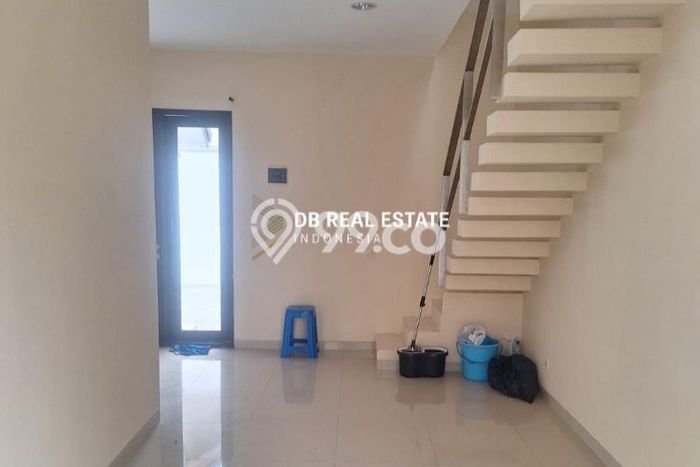 Rumah 2 KT 1 KM LT 102m2m², Luas Bangunan 53m2m² di Kenjeran, Surabaya Rumah 2 KT 1 KM LT 102m2m², Luas Bangunan 53m2m² di Kenjeran, Surabaya