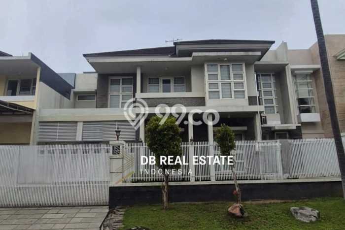 Best Deal Hunian Premium Ideal dan Luas di Sukolilo, Surabaya Best Deal Hunian Premium Ideal dan Luas di Sukolilo, Surabaya